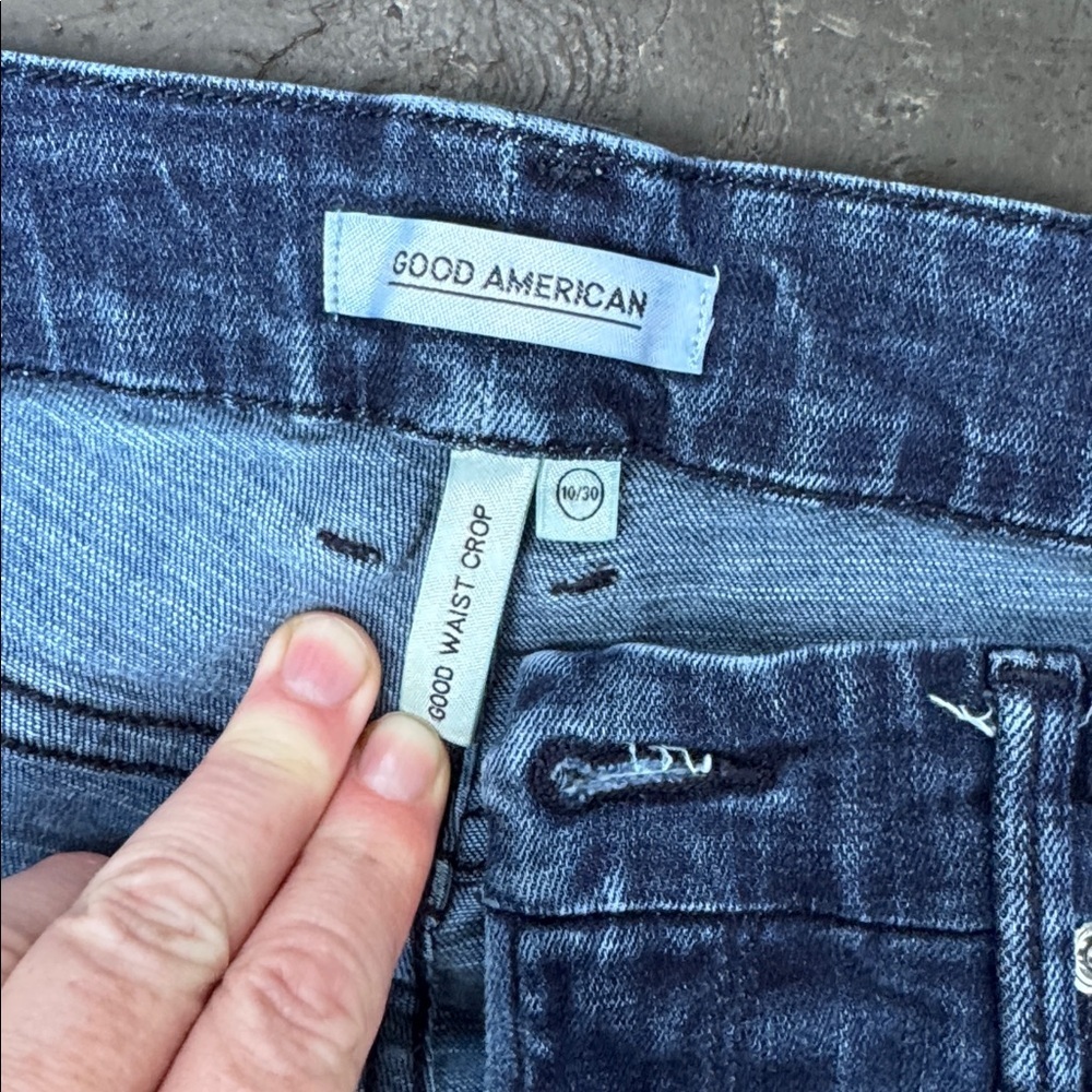 Good American Good Waist Crop Dark Blue Skinny Jeans size 10/30 - Picture 2 of 4
